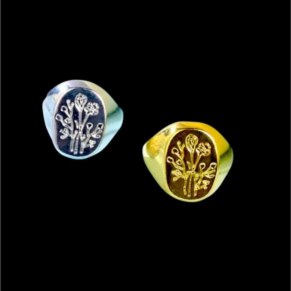 Men’s Stylish gold and silver tone rings
